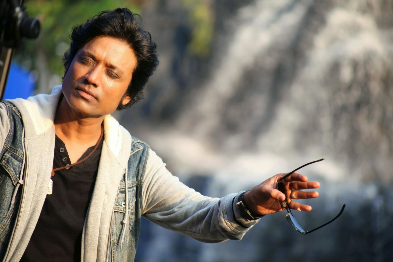 Photo 6 of S.J. Suryah
