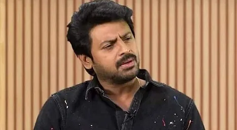 Photo 4 of Srikanth