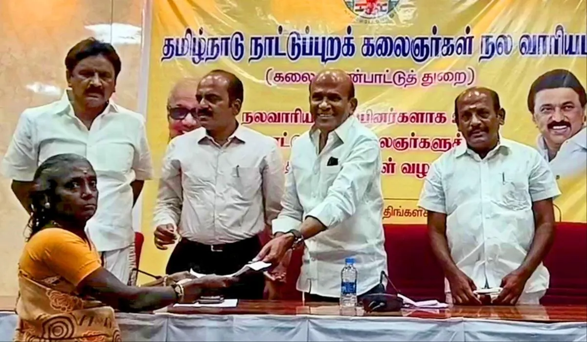 Photo 3 of Vagai Chandrasekhar