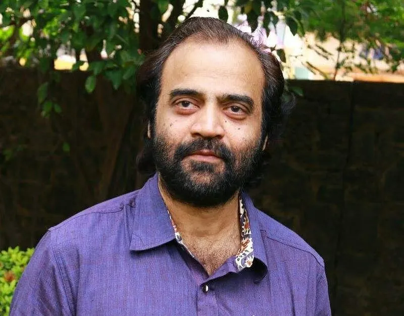 Photo 3 of Yugi Sethu 