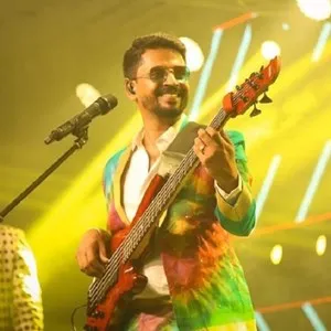 Photo 1 of Aalaap Raju