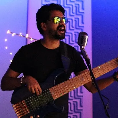 Photo 2 of Aalaap Raju