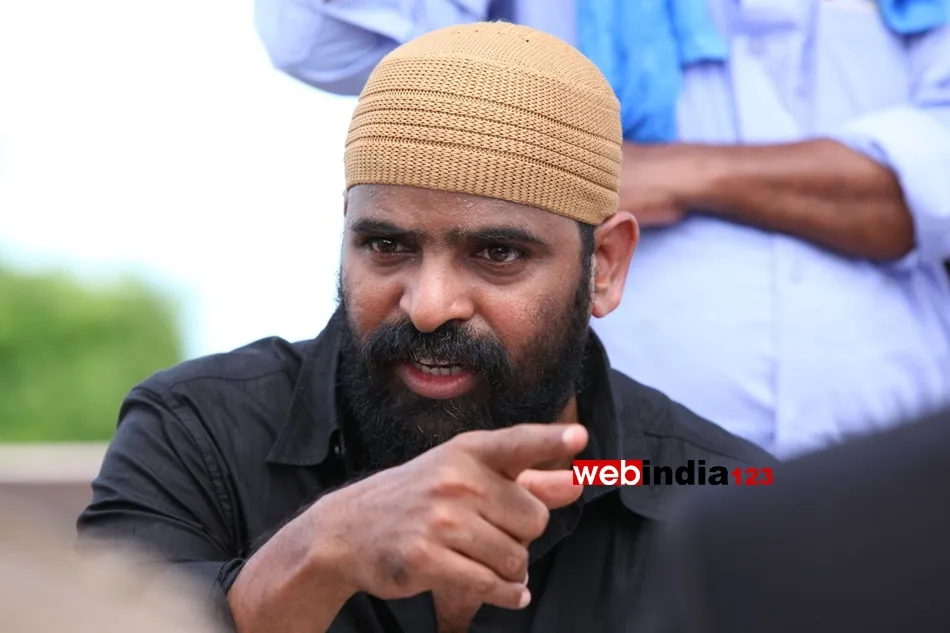 Photo 5 of Ameer Sultan