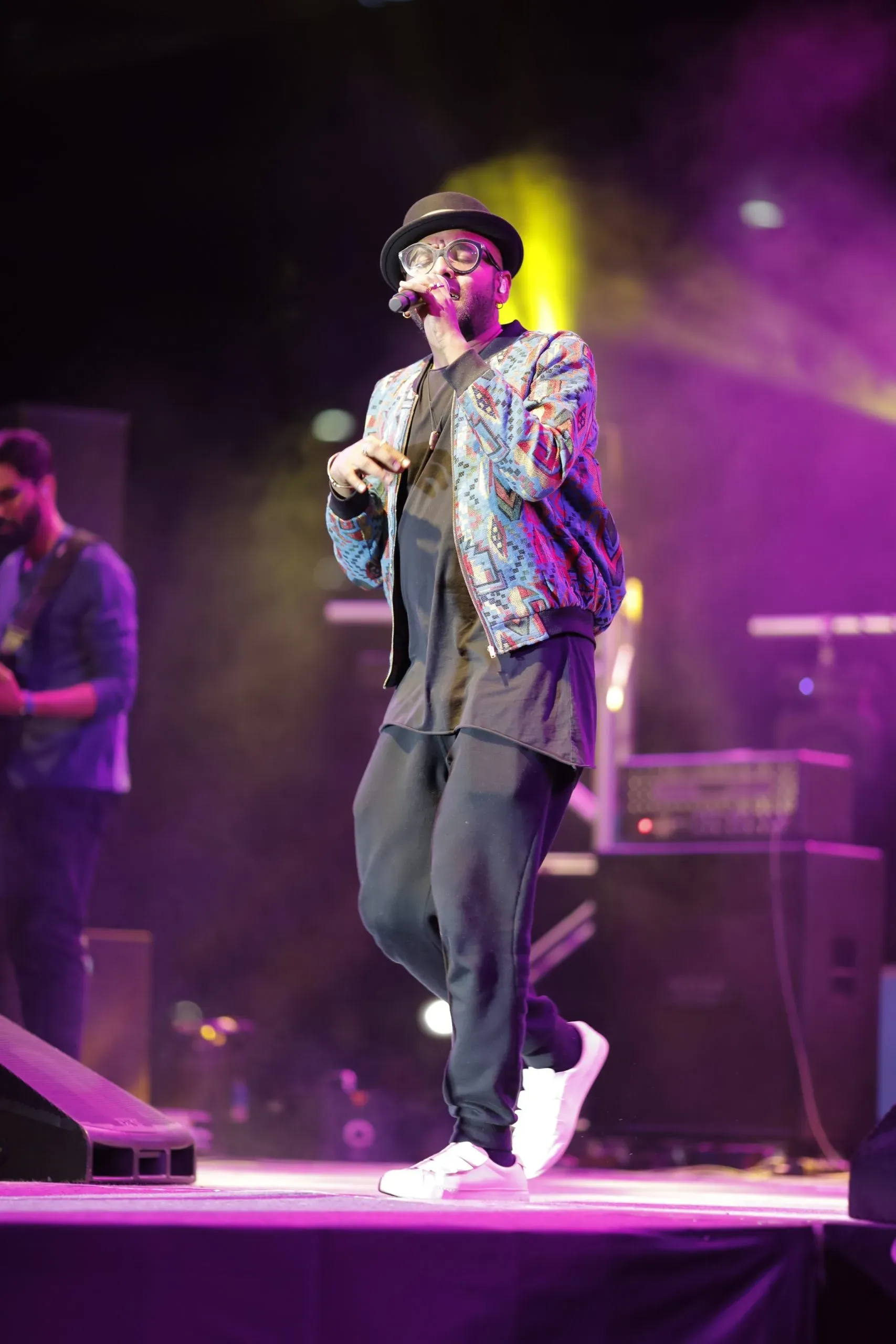 Photo 7 of Benny Dayal