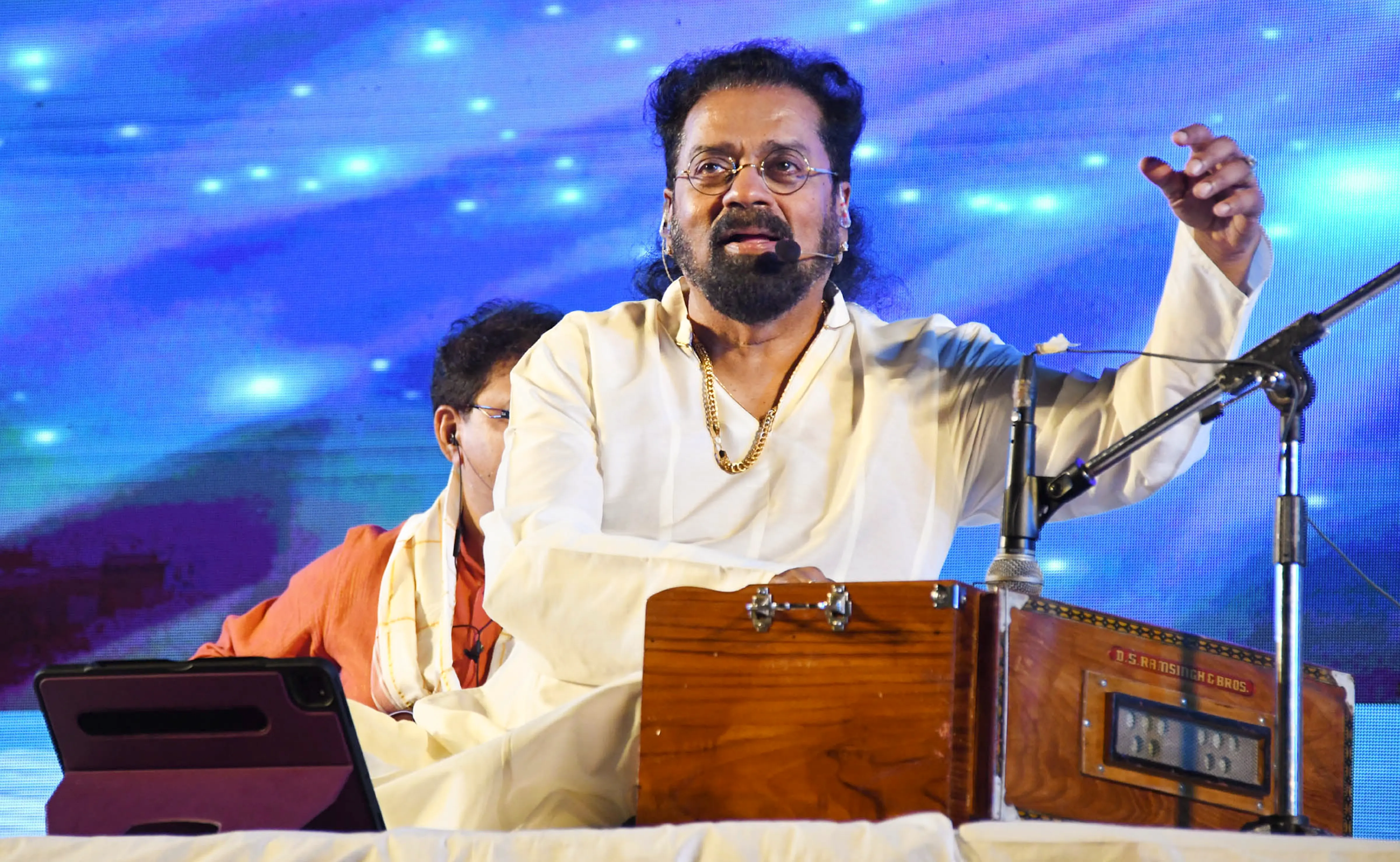 Photo 5 of Hariharan