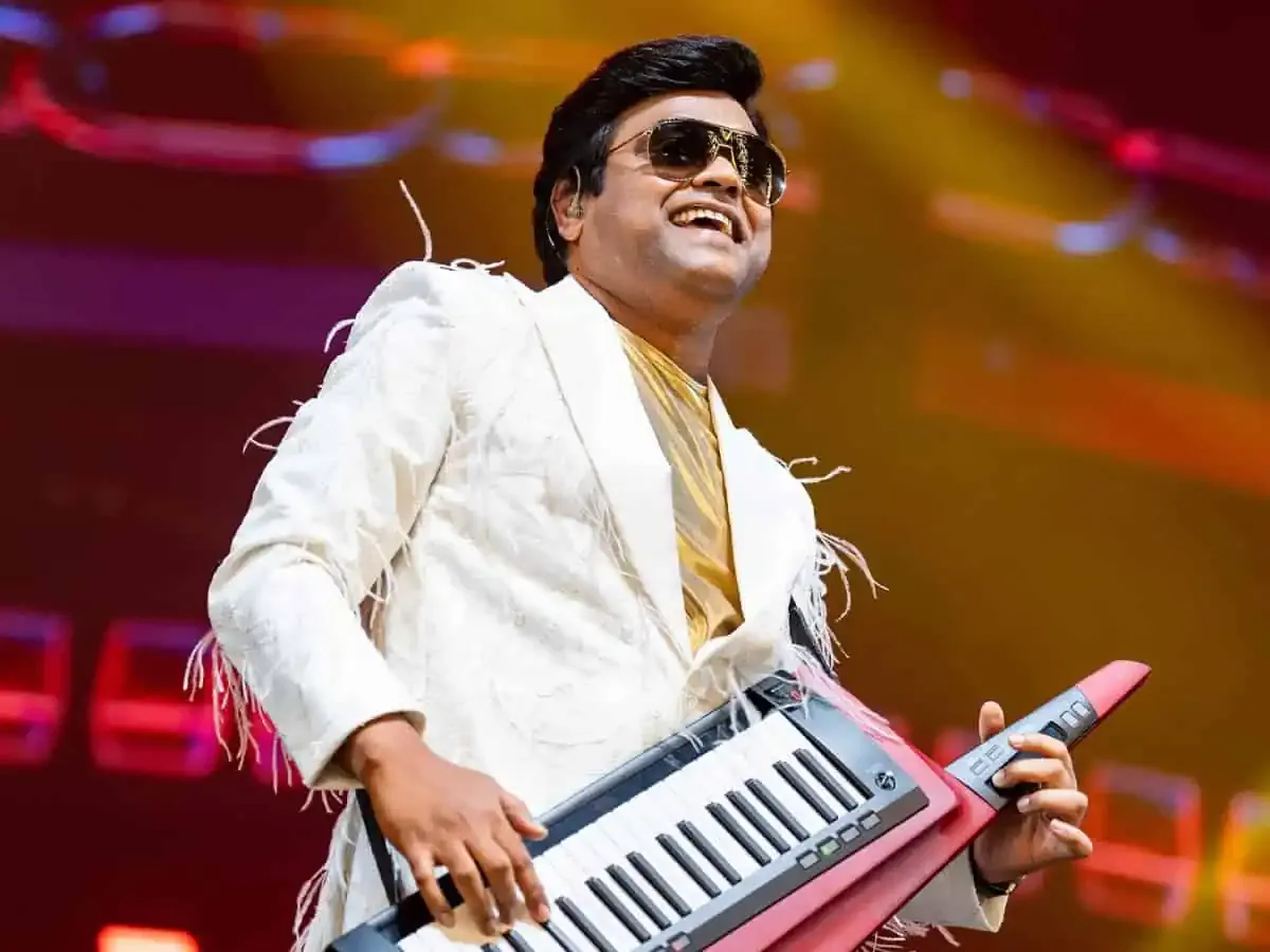 Photo 2 of Harris Jayaraj