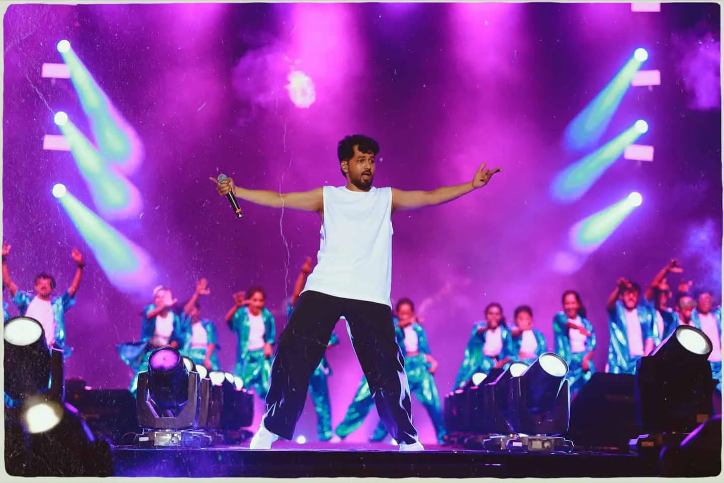 Photo 8 of Hip Hop Tamizha Aathi