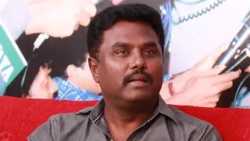 Photo 3 of Mithran R. Jawahar