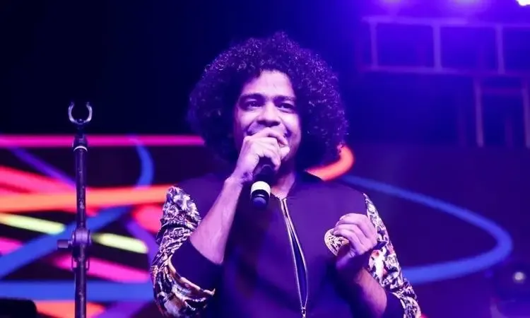 Photo 4 of Naresh Iyer