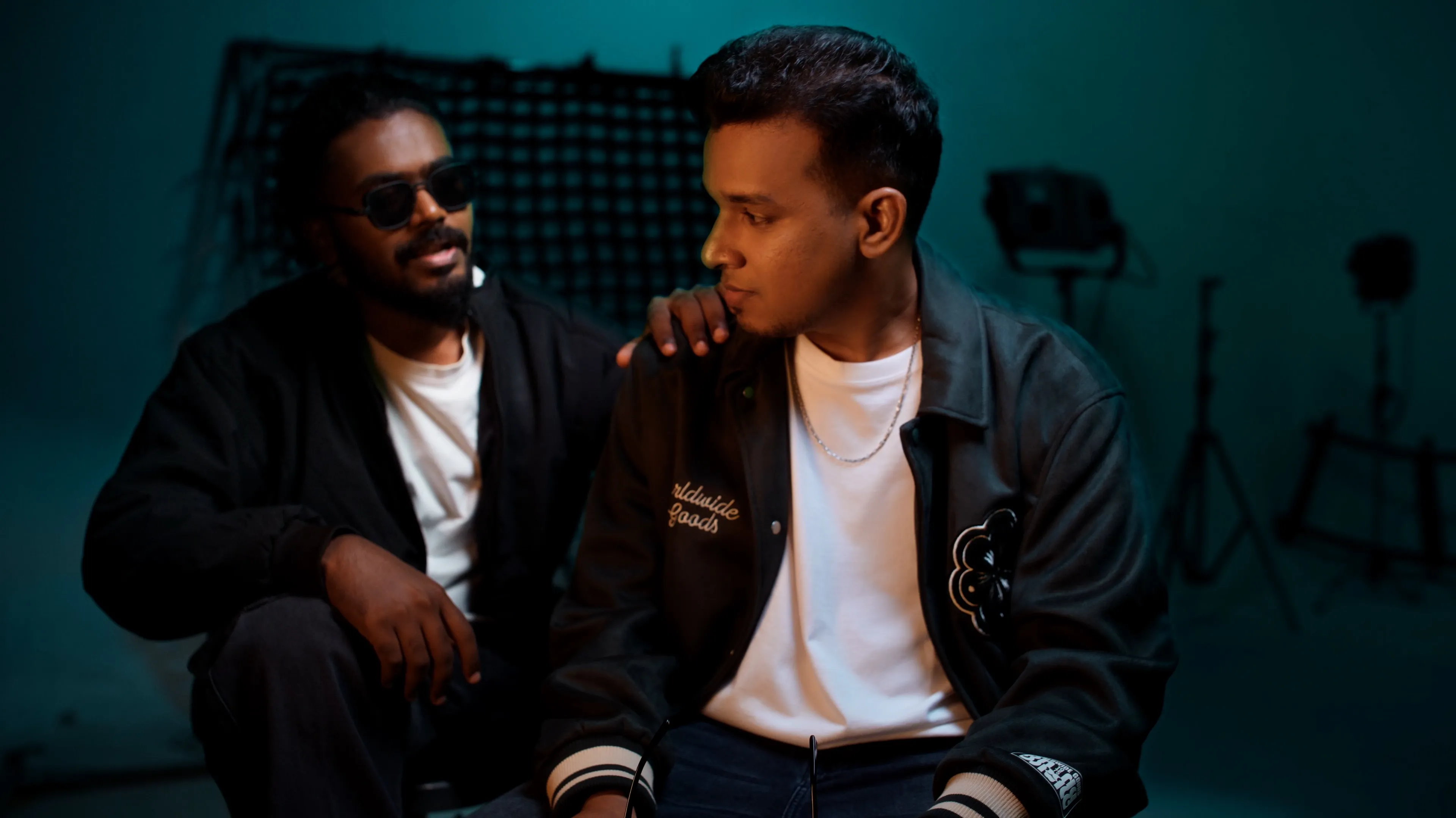 Photo 8 of Santhosh Dhayanidhi