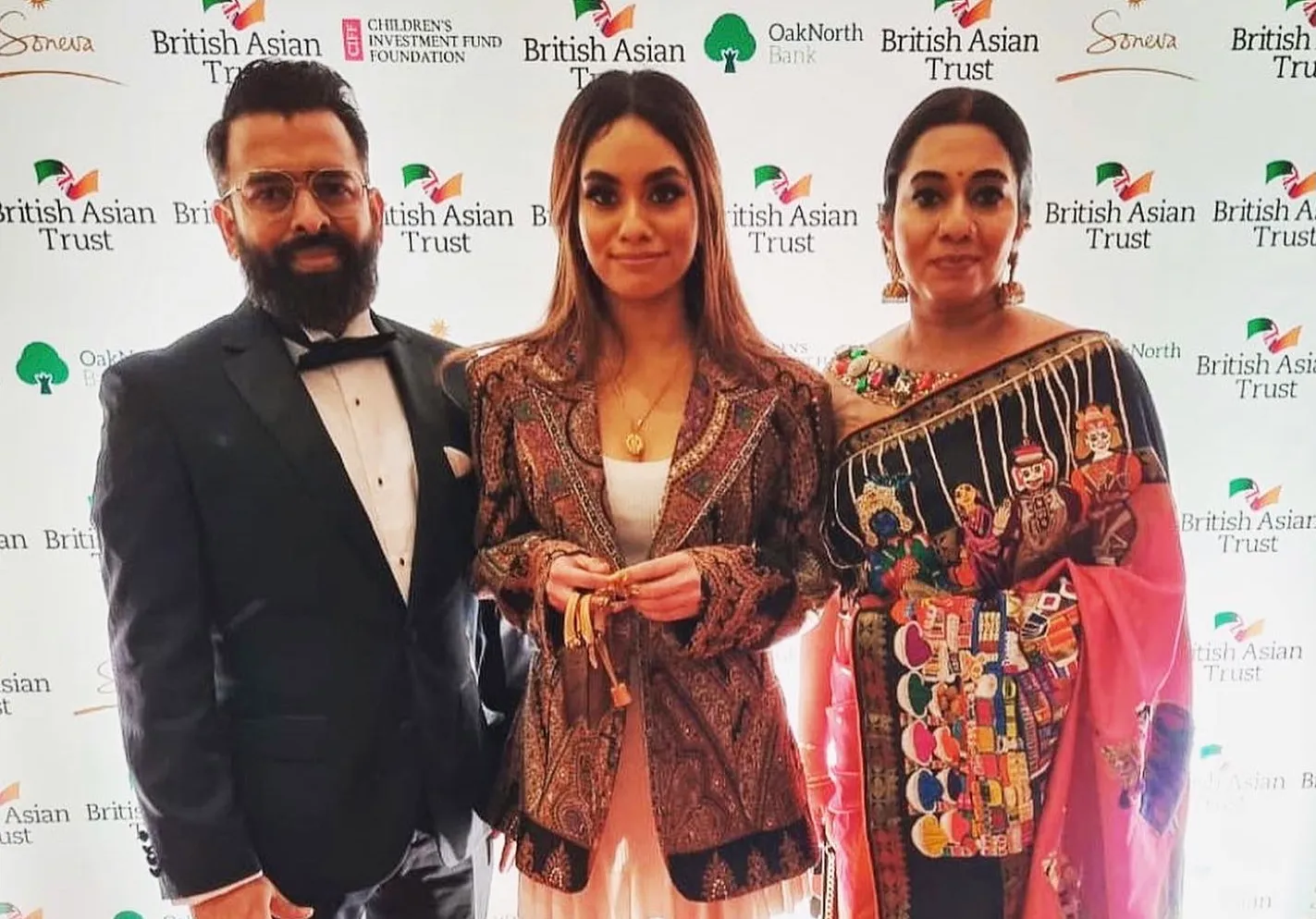 Photo 6 of Santhosh Narayanan