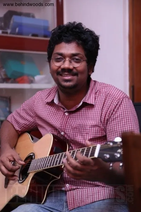 Photo 2 of Sean Roldan