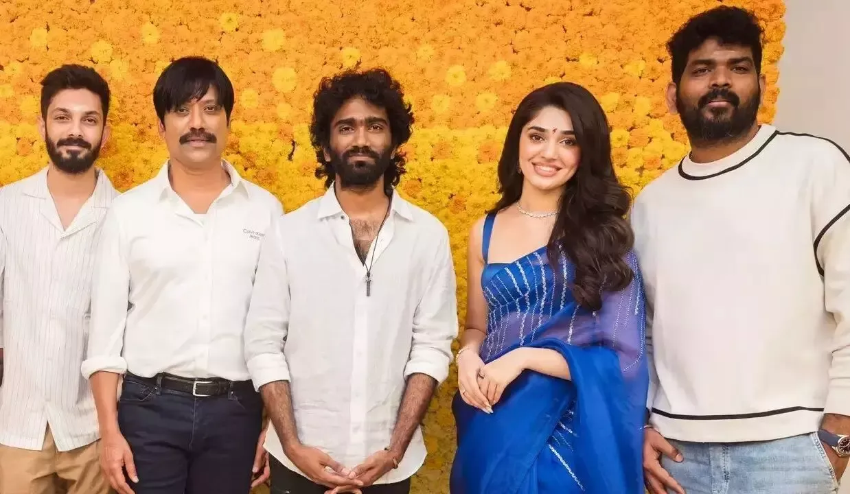 Photo 7 of Vignesh Shivan