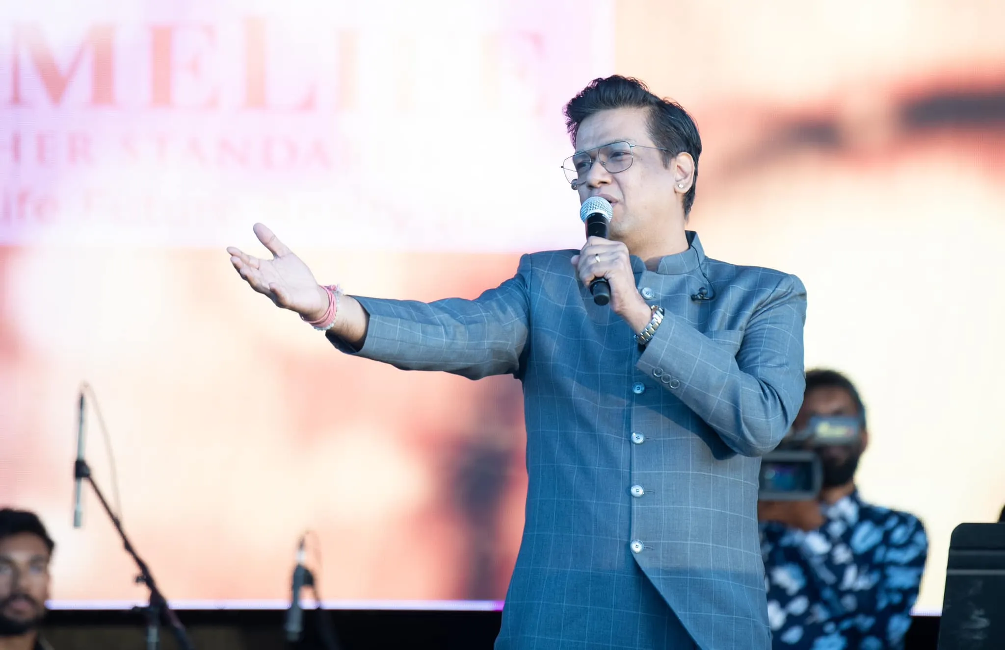 Photo 2 of Vijay Prakash