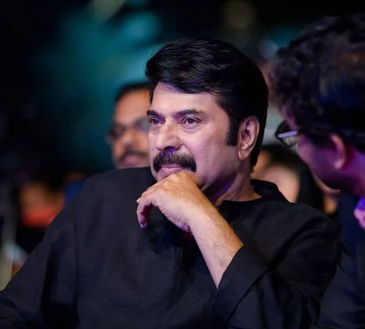 Photo 7 of Mammooty