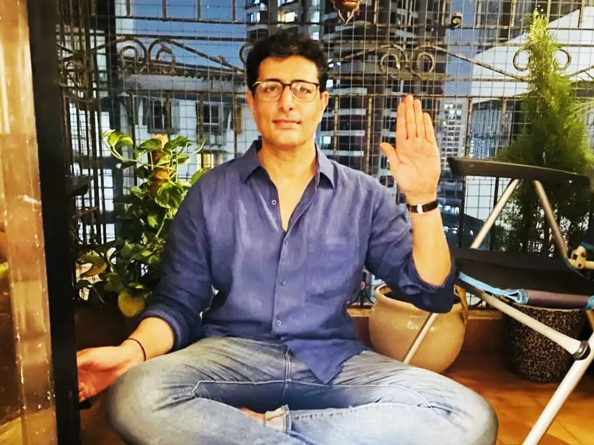 Photo 7 of Priyanshu Chatterjee