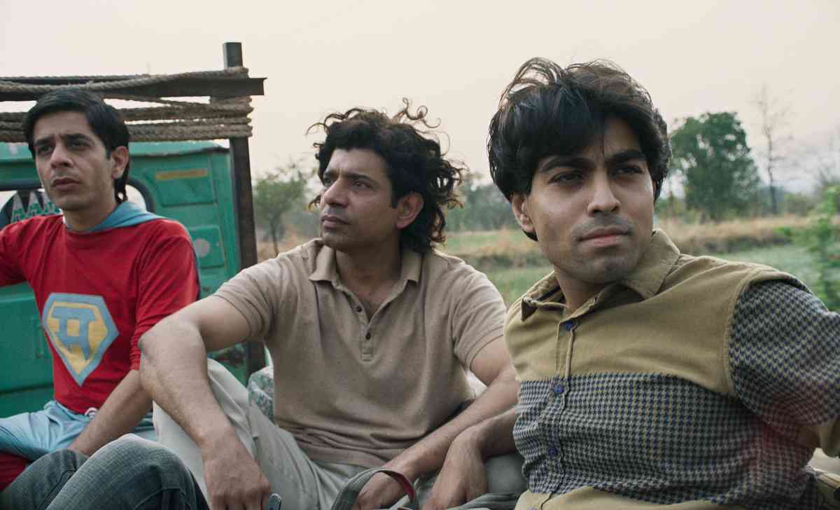 Photo 2 of Superboys of Malegaon