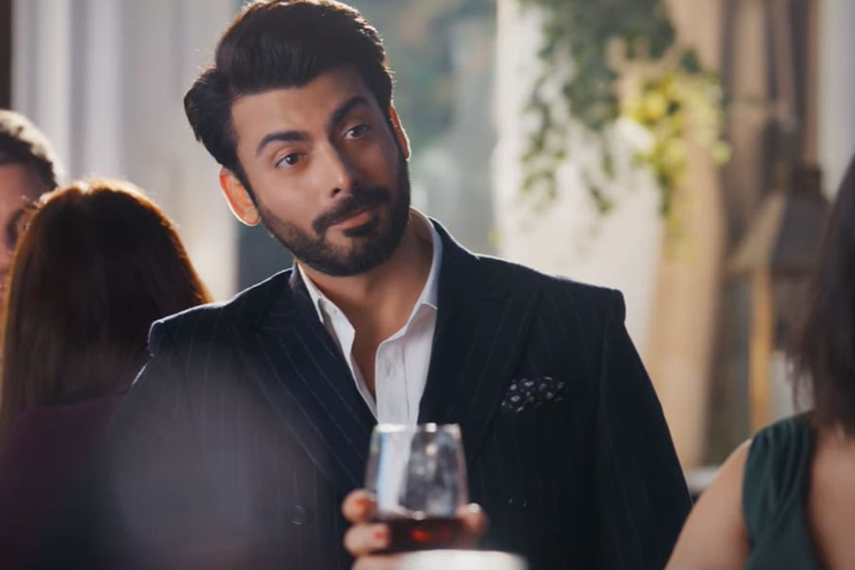 Photo 2 of Aabeer Gulaal