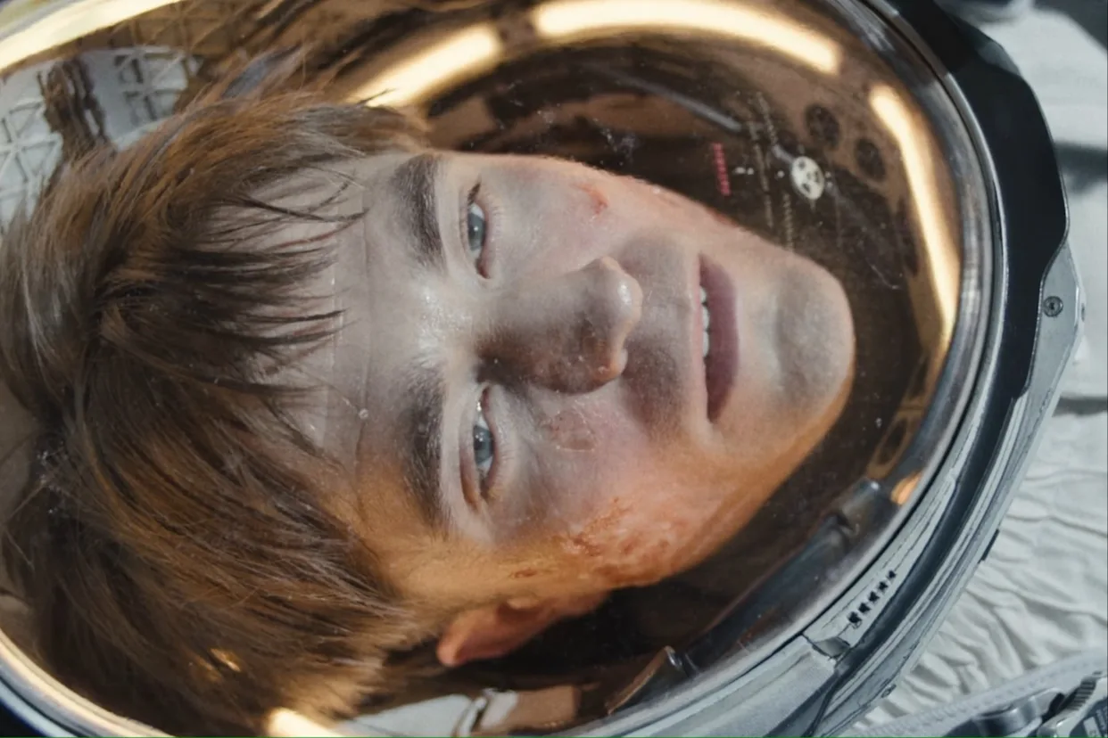 Photo 7 of Mickey 17