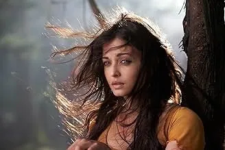 Photo 2 of Raavanan