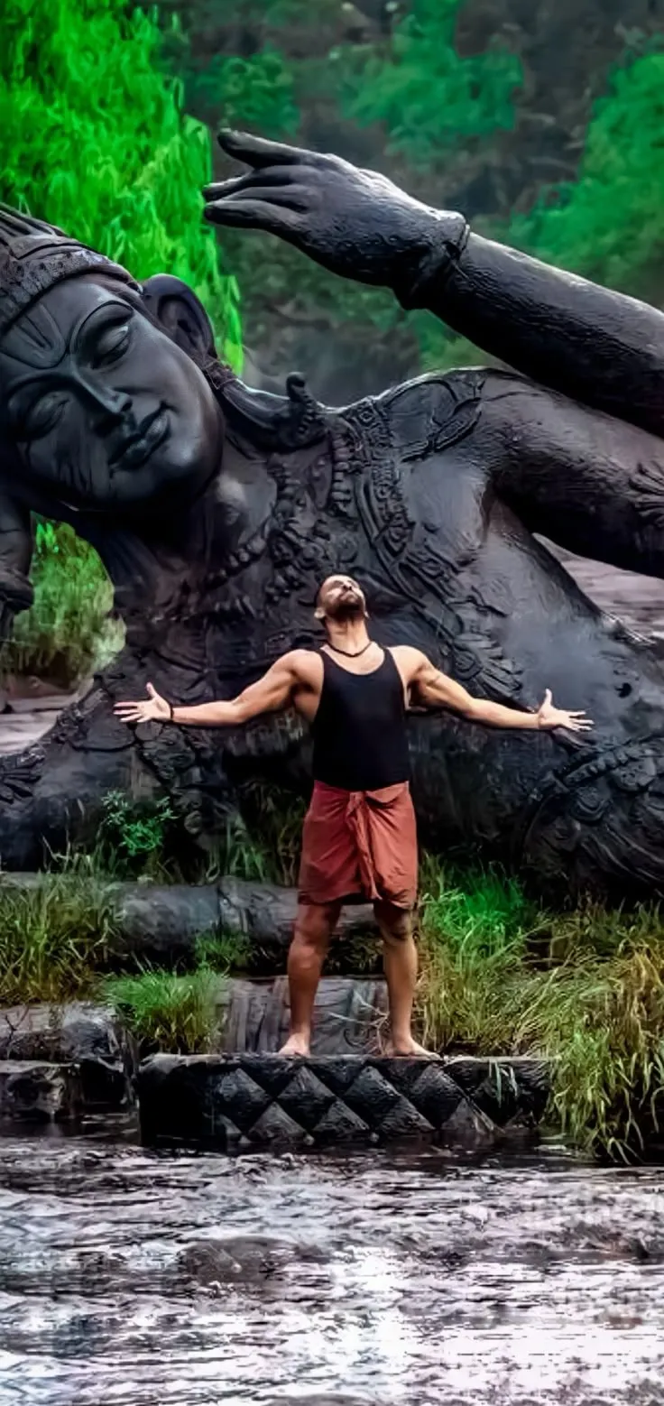 Photo 4 of Raavanan