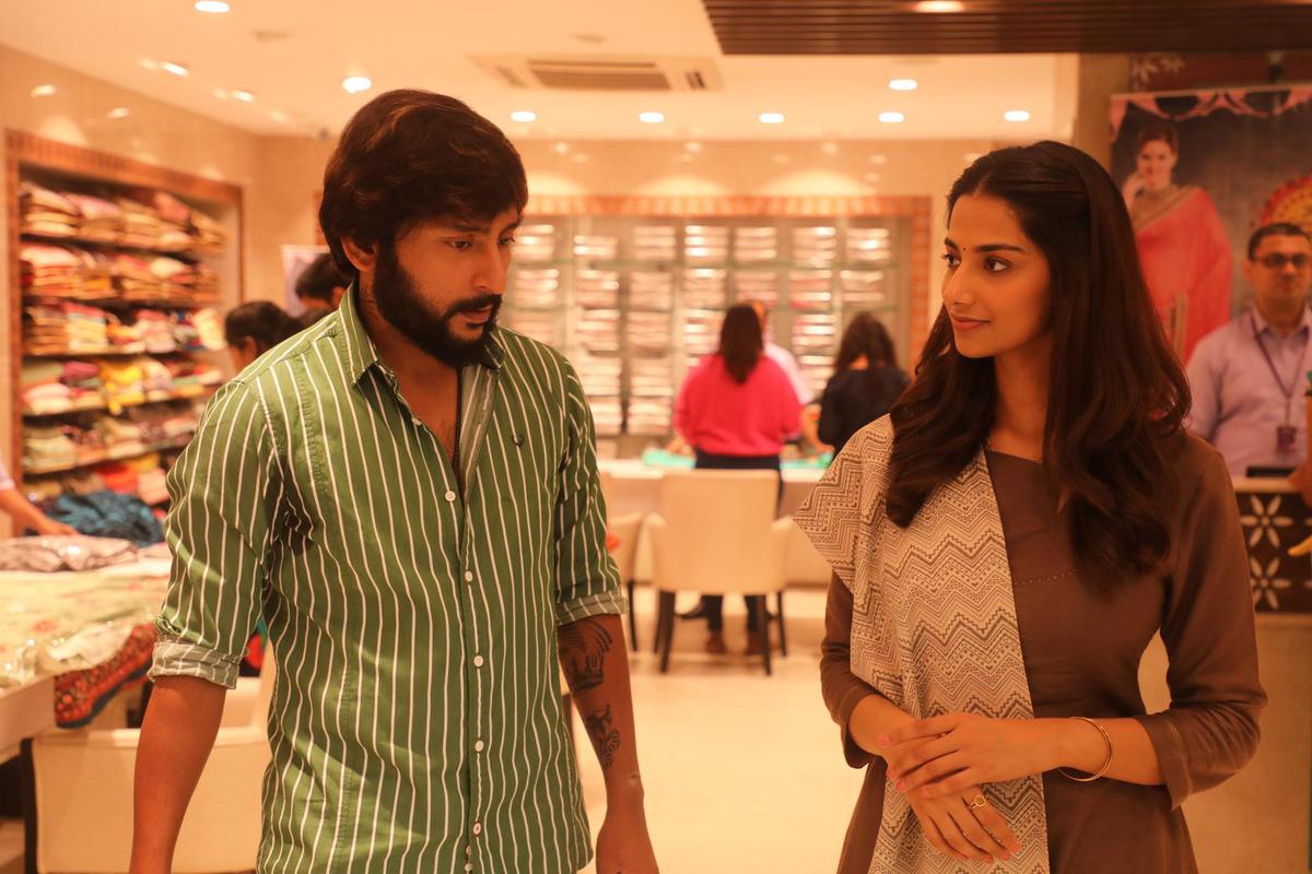 Photo 5 of Singapore Saloon