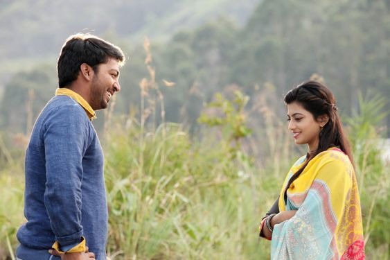 Photo 4 of Titanic Kadhalum Kavundhu Pogum