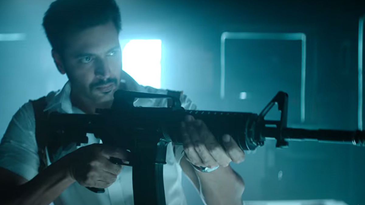 Photo 4 of Thani Oruvan 2