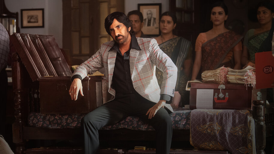 Photo 1 of Mr Bachchan