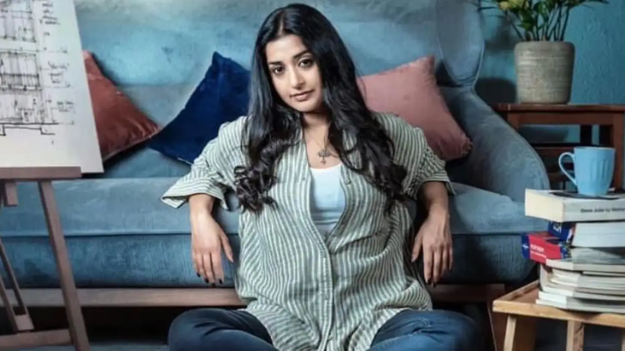 Photo 5 of Queen Elizabeth