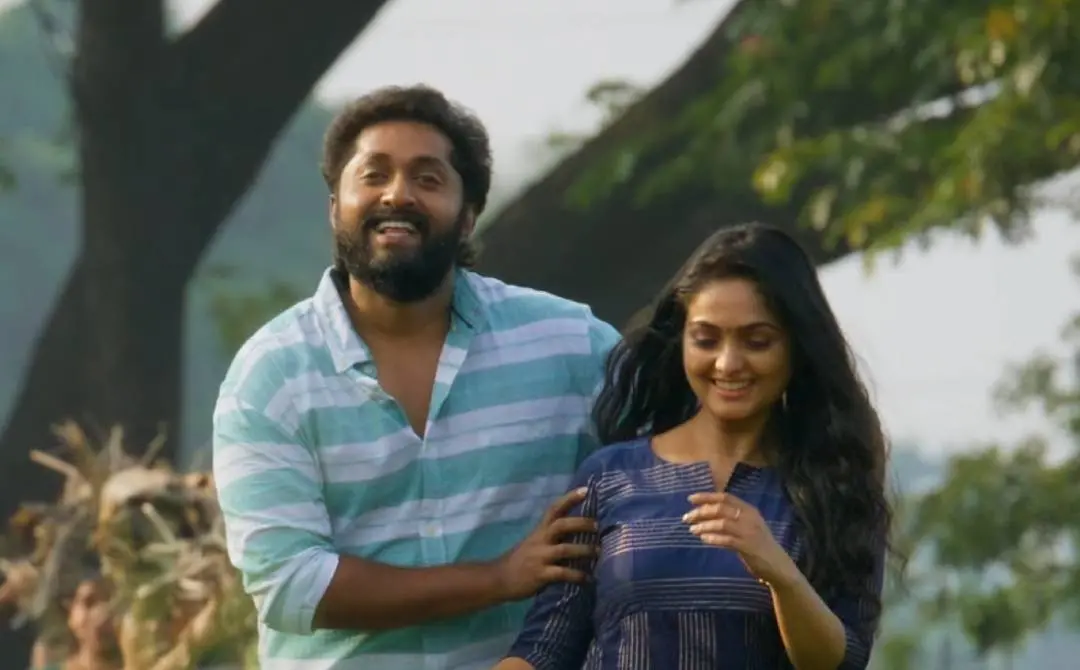 Photo 1 of Oru Vadakkan Therottam