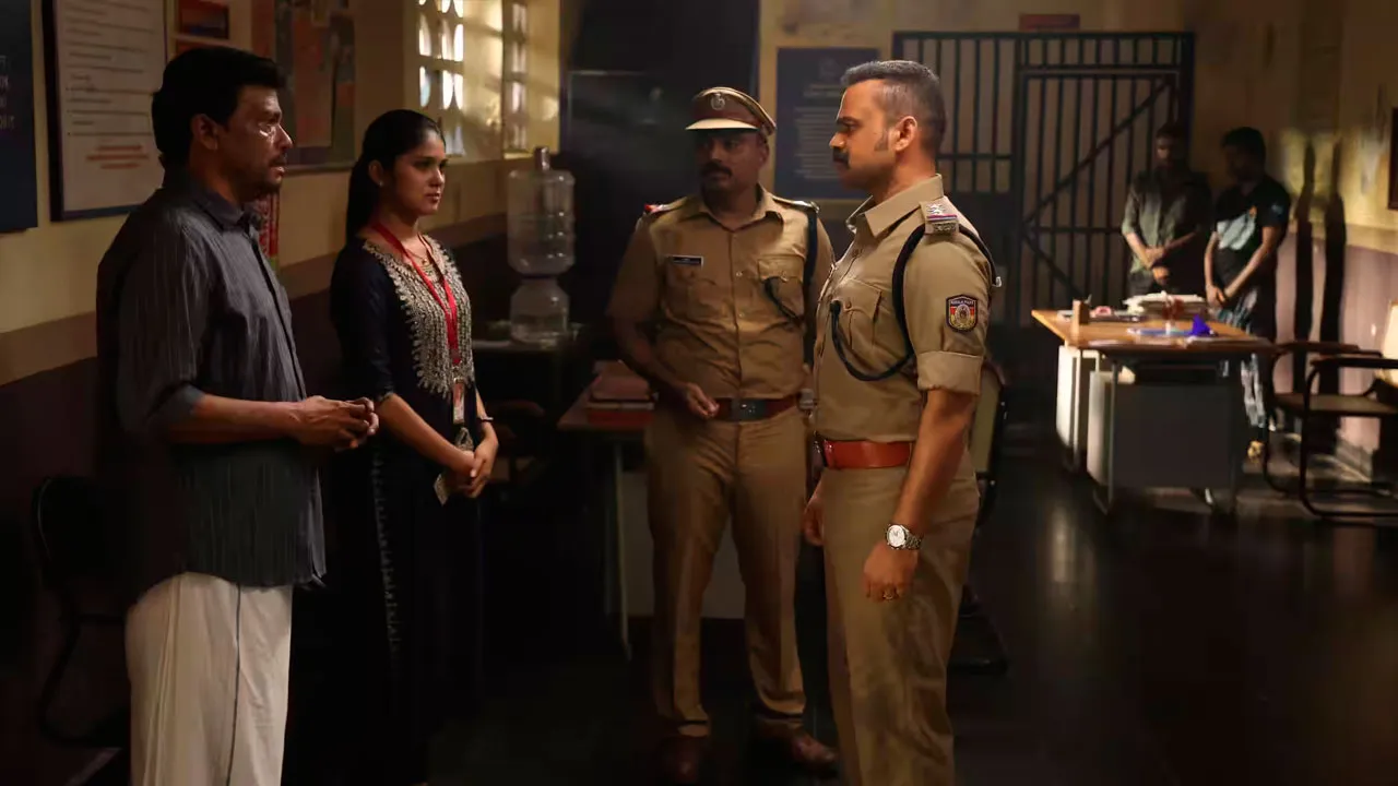 Photo 8 of Officer on Duty