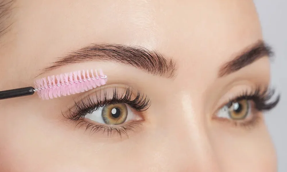 green tea for eyelashes