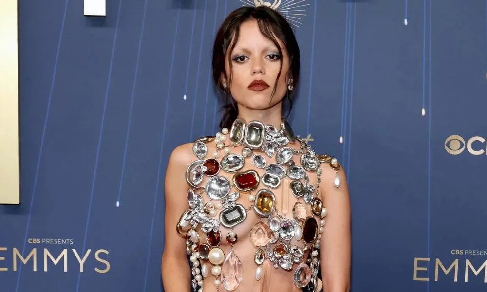 Styling and Accessories for Jenna Ortega&rsquo;s Emmy 2025 Look