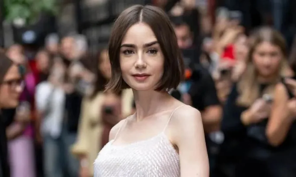 Lily Collins&rsquo; NYFW 2025 Calvin Klein Look