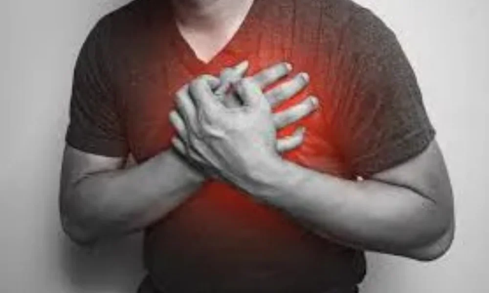 Heart Attack Symptoms in Teenagers Parents Must Know