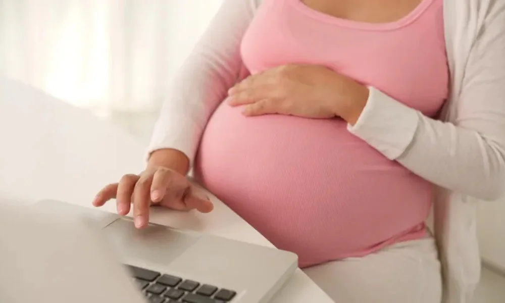 Health Risks Pregnant Women Using Laptops