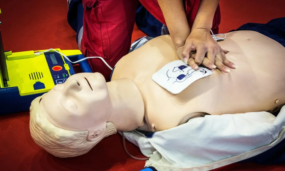 Learn CPR in 6 Simple Steps: Save Lives Fast and Effectively!