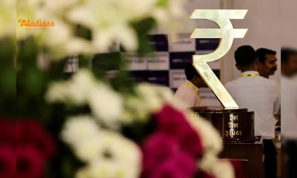 India’s Forex Reserves Surge to $694B in 2025
