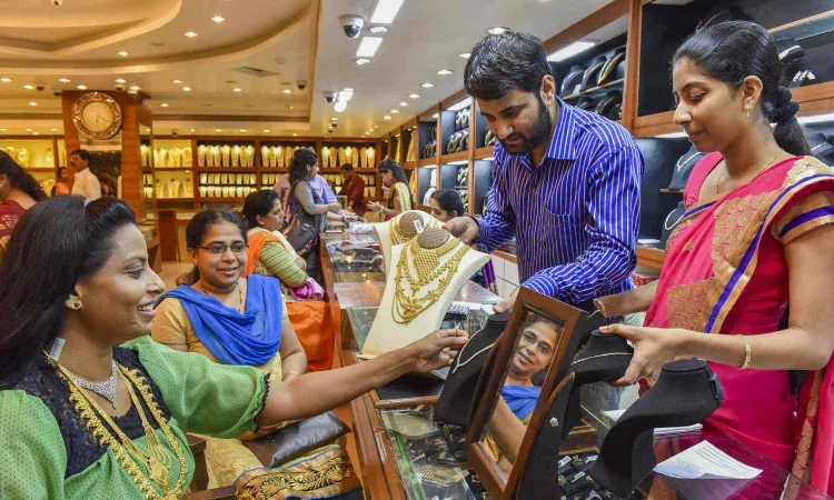 Gold Price Surge in Tamil Nadu August 2025