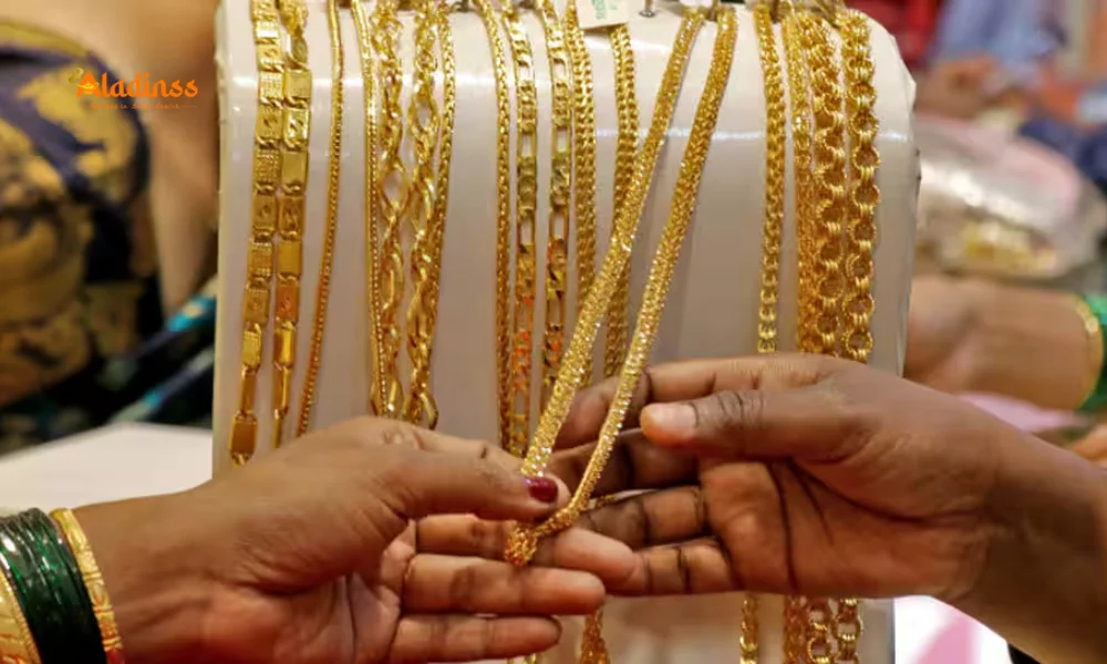 Gold Price Drop in India: Time to Buy Jewelry in 2025?