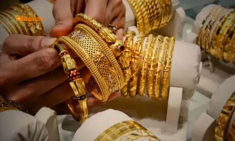 Gold Rate Today September 19, 2025: 22K Gold Rises to ₹10,230 Per Gram, Silver at ₹143