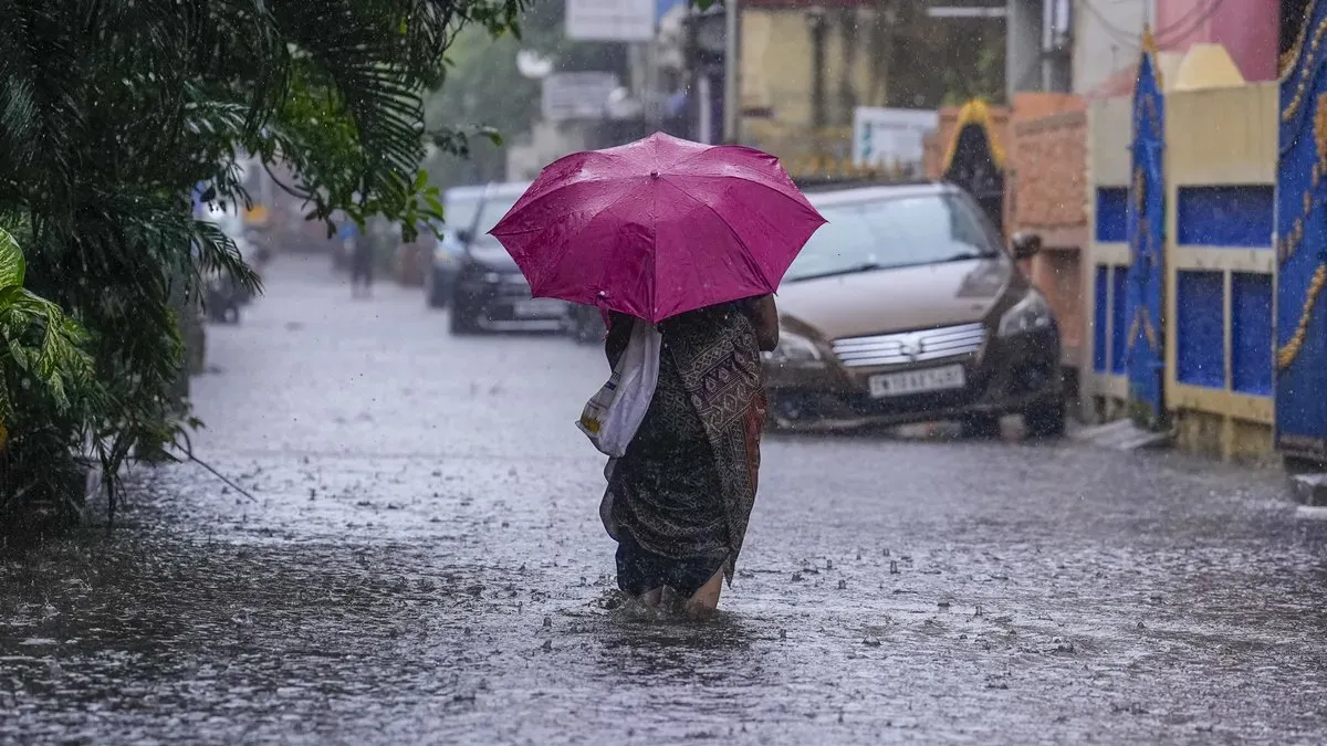 Tamil Nadu rain alert heavy rain 5 districts meteorological department warning breaking news today