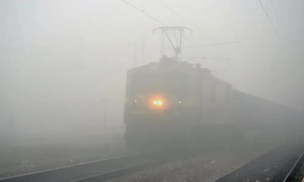 Train delays in Delhi due to dense mist