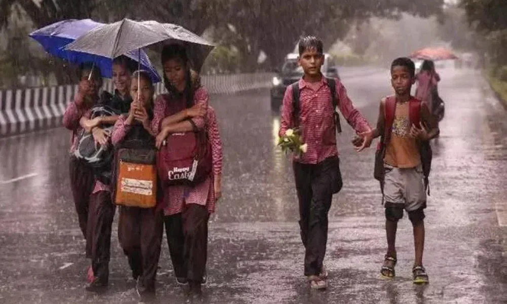 Tamil Nadu School Holiday