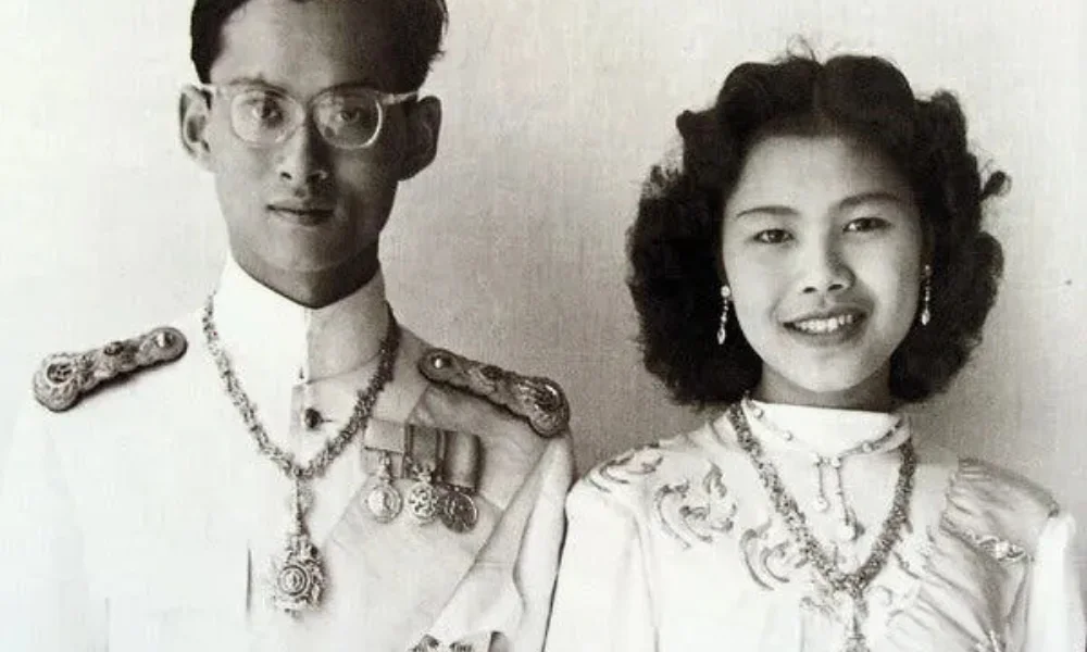 Thailand Queen Sirikit Death