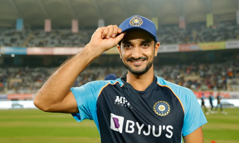 Harshal Vikram Patel Bowling