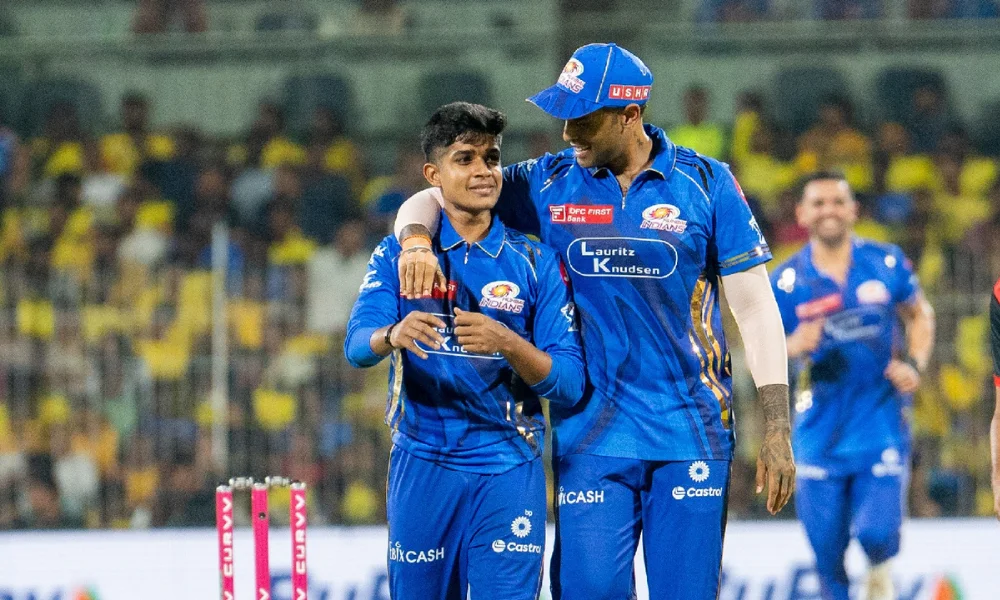 vignesh puthur ipl auction performance