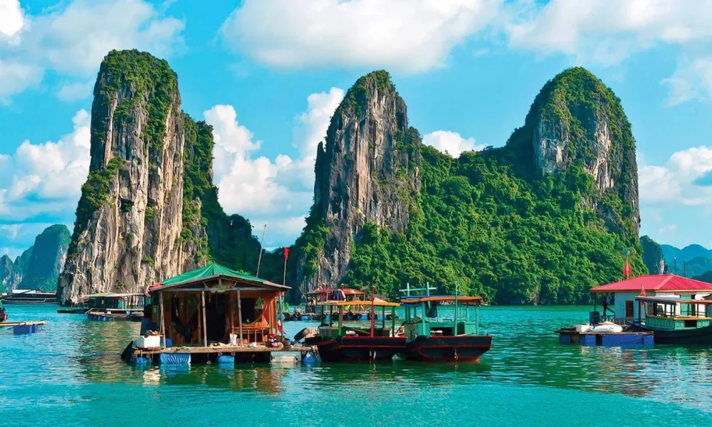 Adventure Travel guide from mountains to oceans