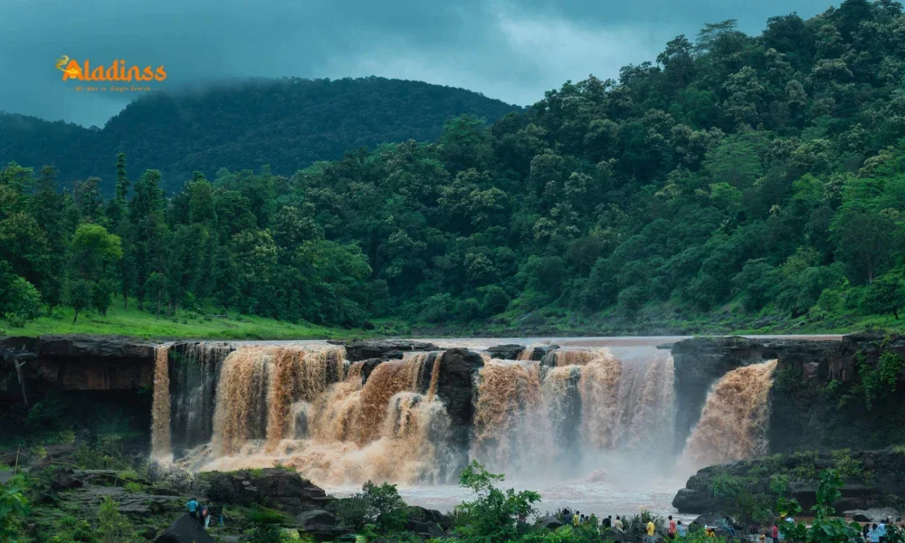 Saputara Hill Station: Gujarat's Green Escape